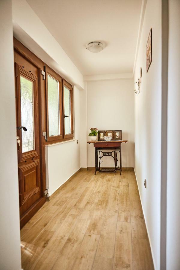 Apartment Vintage Kastela Exterior photo